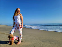Load image into Gallery viewer, Strawberry Yoga Leggings